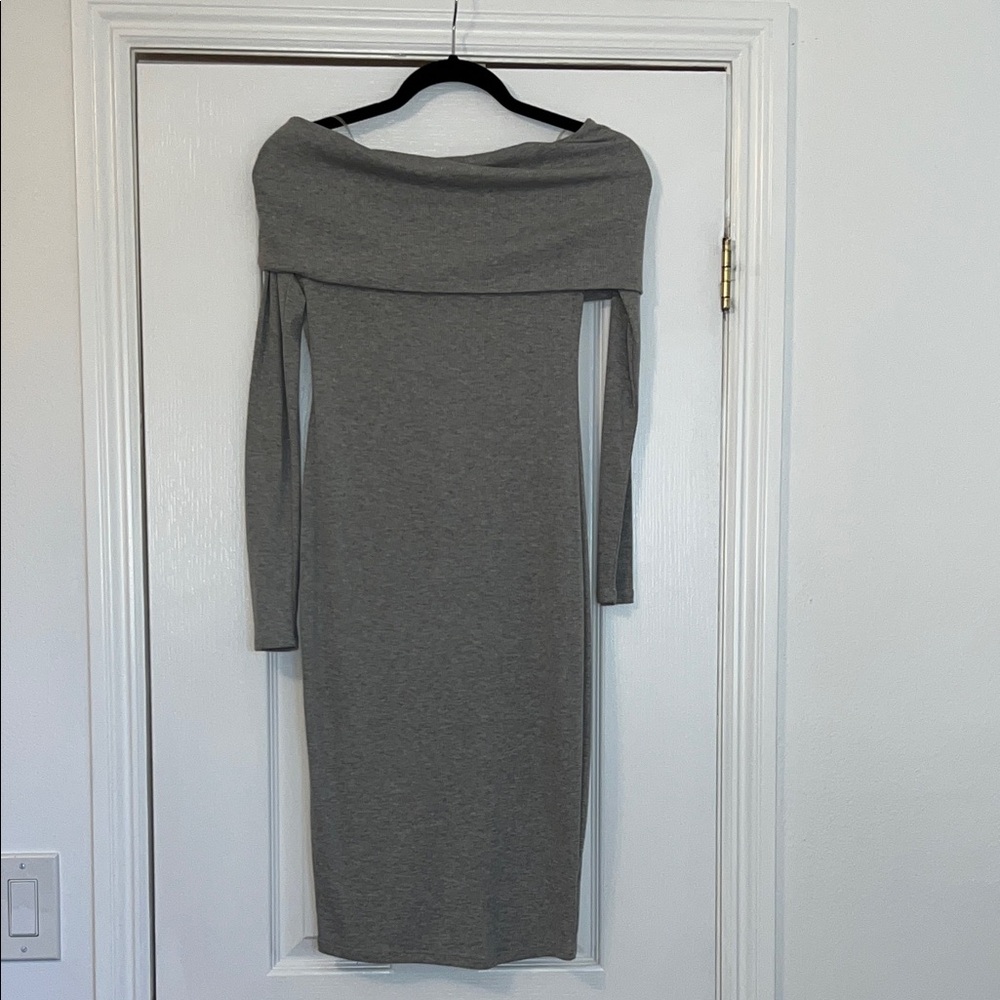 Chic Gray Long Sleeve Dress